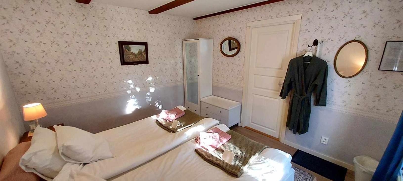 Arroeds Bostaelle Bed & Breakfast Tollarp Dış mekan fotoğraf